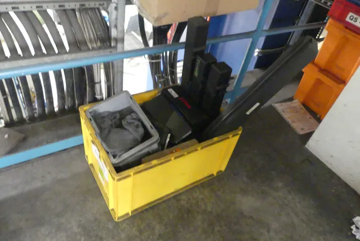 Konvolut Leerboxen